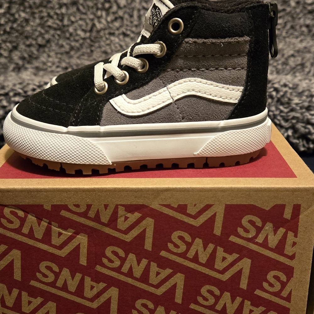 Vans Kids SK-8 High-Top Sneakers - Black and White